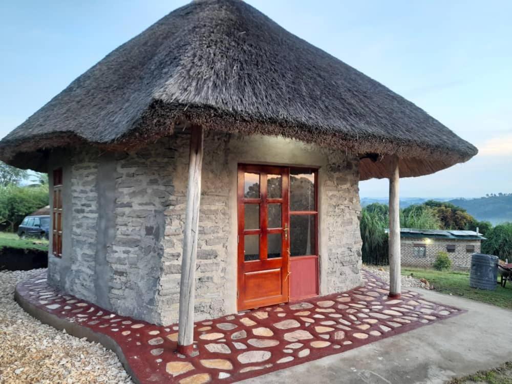 Lake Nyamirima Cottages Fort Portal Exteriér fotografie